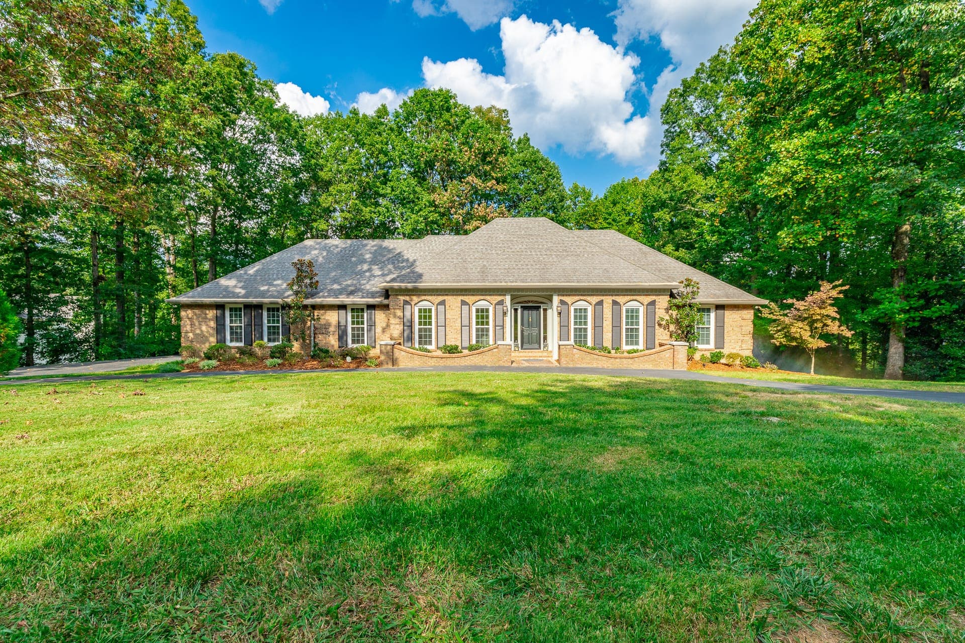 All-brick ranch home on a wooded lot on Signal Mountain