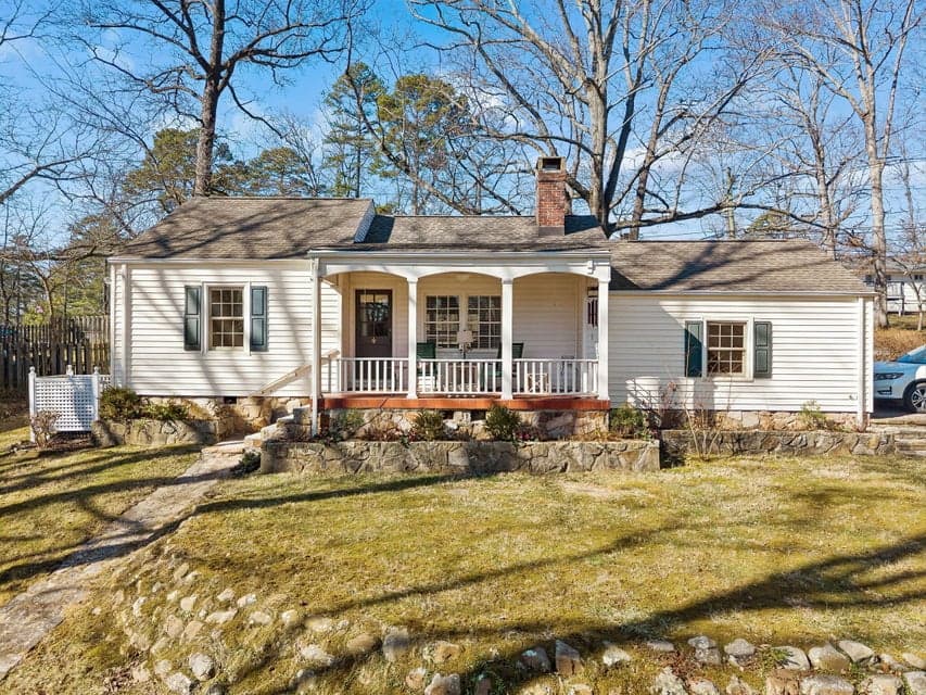 Sold home at 965 Signal Road